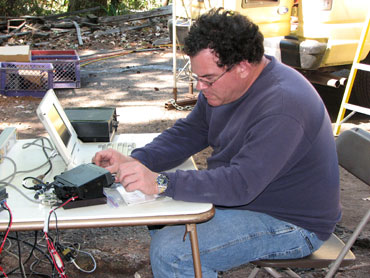 W6DR attempting to work packet operations